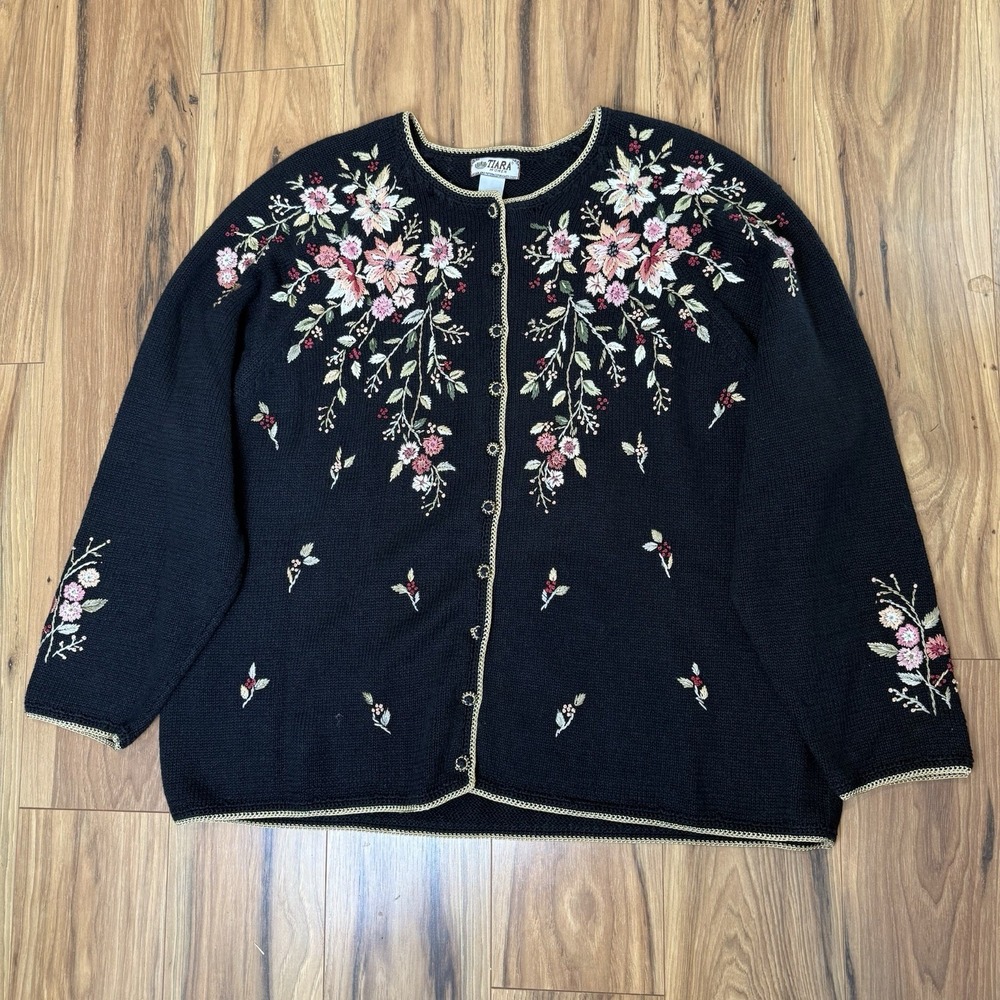 VTG Tiara‎ Women Sz 2XL Cardigan Floral Embroidered Beaded Black Cottage Grandma